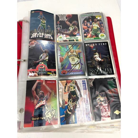 VTG NBA Hoops Basketball Collectors Album 225+ Cards 1990s - Picture 3 of 13
